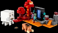 Køb LEGO Minecraft Baghold ved Nether-portalen billigt på Legen.dk!