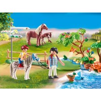 Køb PLAYMOBIL Country Festlig ponyudflugt billigt på Legen.dk!