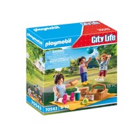Køb PLAYMOBIL City Life Picnic i parken billigt på Legen.dk!