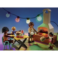 Køb PLAYMOBIL City Life Poolparty med rutsjebane billigt på Legen.dk!