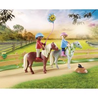 Køb PLAYMOBIL Country Børnefødselsdag på rideskolen billigt på Legen.dk!