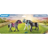 Køb PLAYMOBIL Country 3 heste: Frieserhesten, Knabstrupper & Andalusier billigt på Legen.dk!