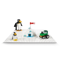 Køb LEGO Bricks & More Hvid byggeplade billigt på Legen.dk!